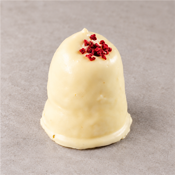 Flødebolle med lakrids og hindbær