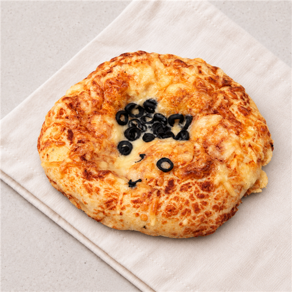 Focaccia med oliven